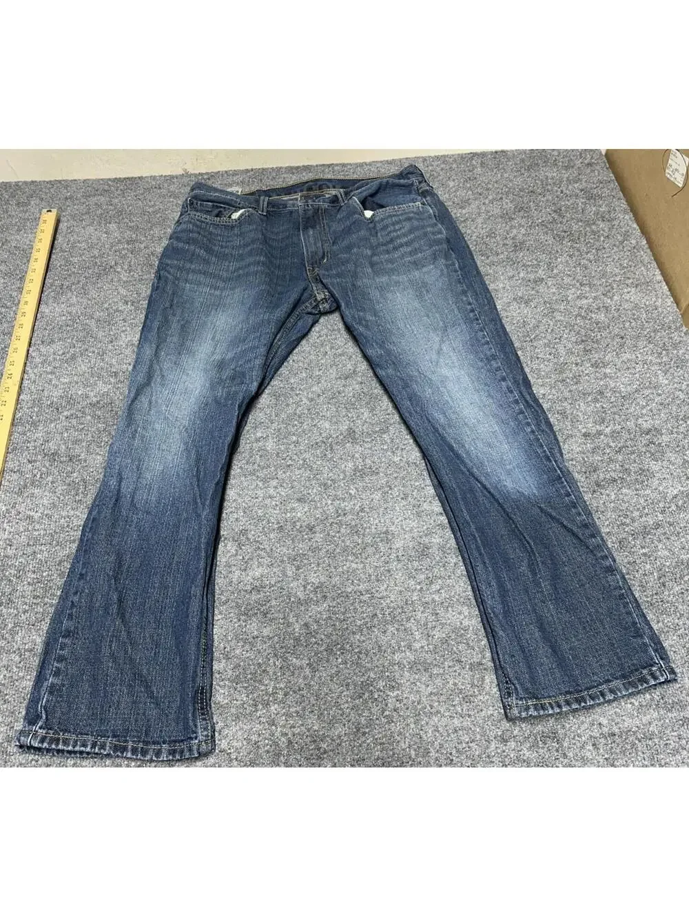 Levi's 559 Relaxed Fit Straight Leg Jeans Mens Size 36 x 30